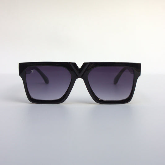 A-9066-Suqare-Black-V-Cut-Sunglasses