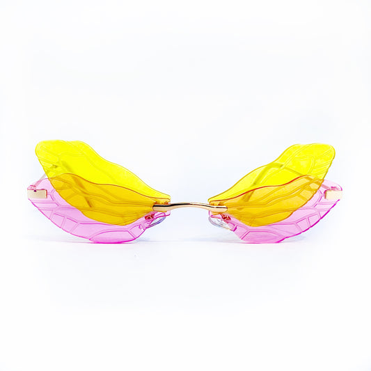 Zoomed look of the yellow 'Dragon fly glasses'